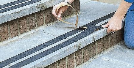 FLR0009 - Anti-slip Strips - Pack of 50
