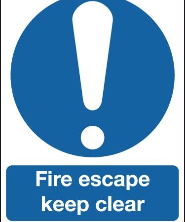 FR07133A - 400x300mm Fire Escape Keep Clear - Aluminium