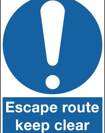 FX01051R - 210x148mm Escape Route Keep Clear - Rigid