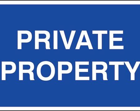 GL54B/R - 300x400mm Private Property - Rigid