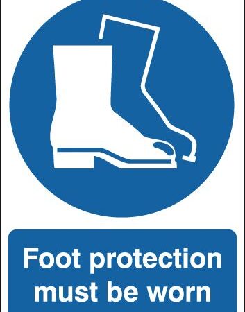 MA01451R - 210x148mm Foot Protection Must Be Worn - Rigid