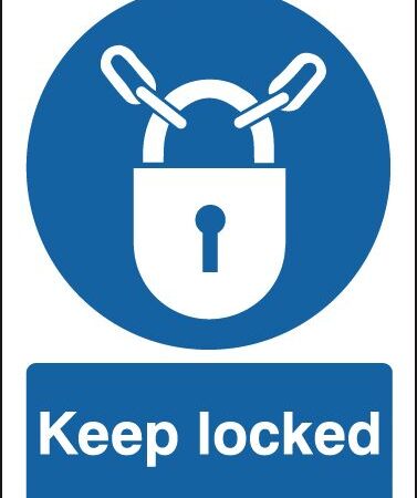 MA02704R - 100x75mm Keep Locked - Rigid