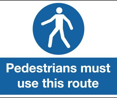 MA03636D - 450x600mm Pedestrian must use this route stanchion sign