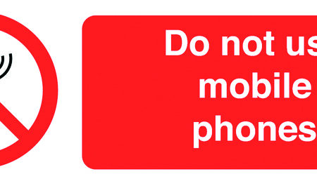 SLK23 - 50x150mm Do Not Use Mobile Phones - Pk of 6