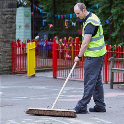 102895 36" Platform Broom Stiff, Metal Stay & 59" Handle