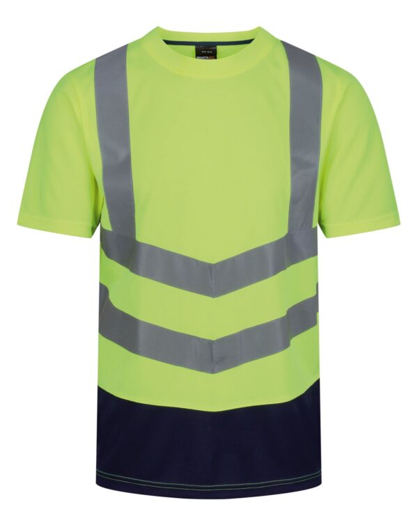 TRS194 - Regatta Pro Hi Vis Tee, offers great moisture-wicking performance to keep you fresh