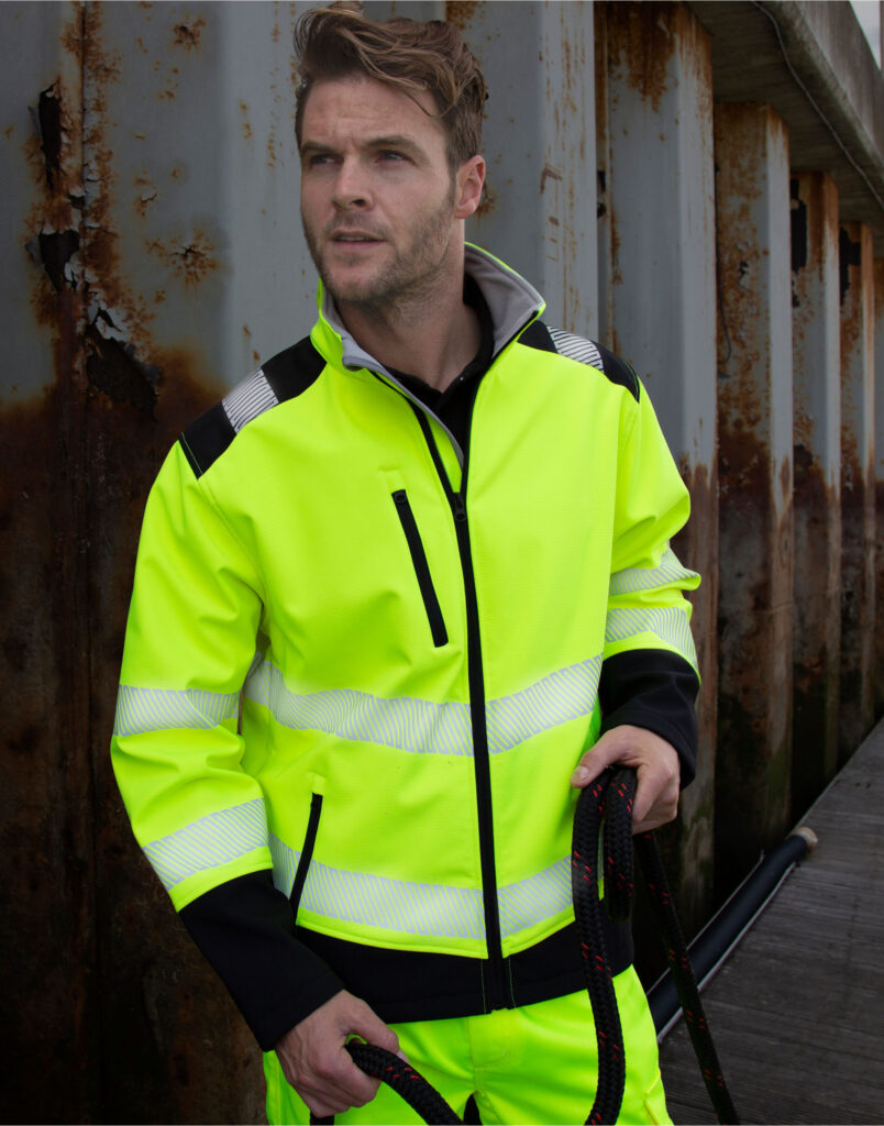 R476X Ripstop  3-layer Safety Softshell  durable water-repellent finish. Breathable. Windproof