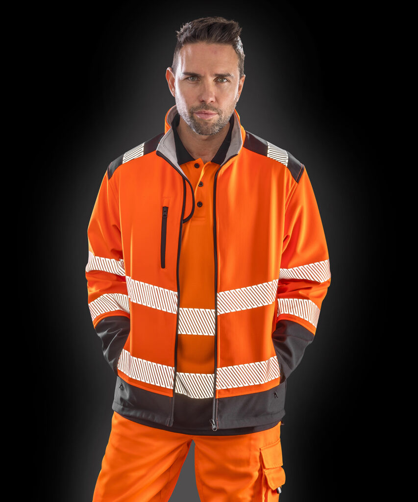 R476X Result Ripstop Safety Softshell 3-layer, durable water-repellent finish. Breathable. Windproof