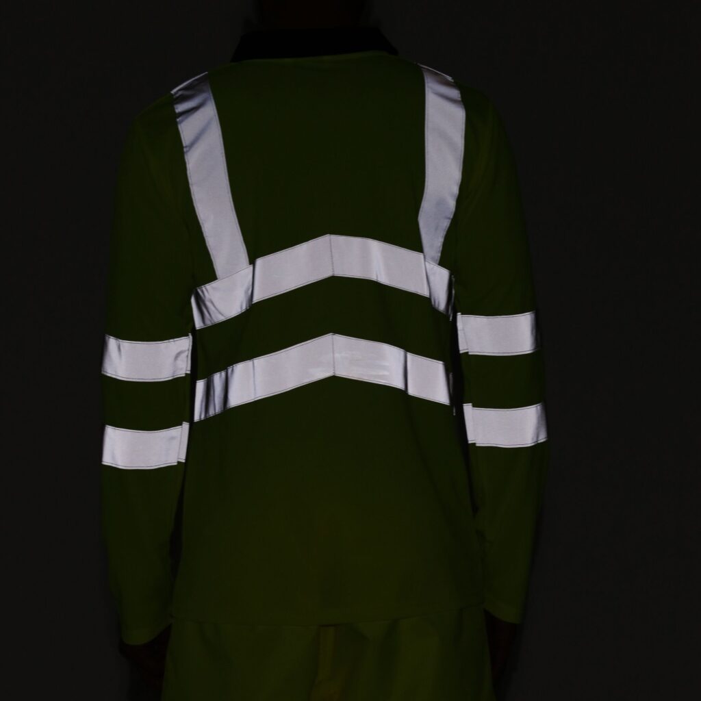 TRS192 Regatta Pro hi-vis ls polo shirt quick-drying fabric, with great moisture-wicking performance