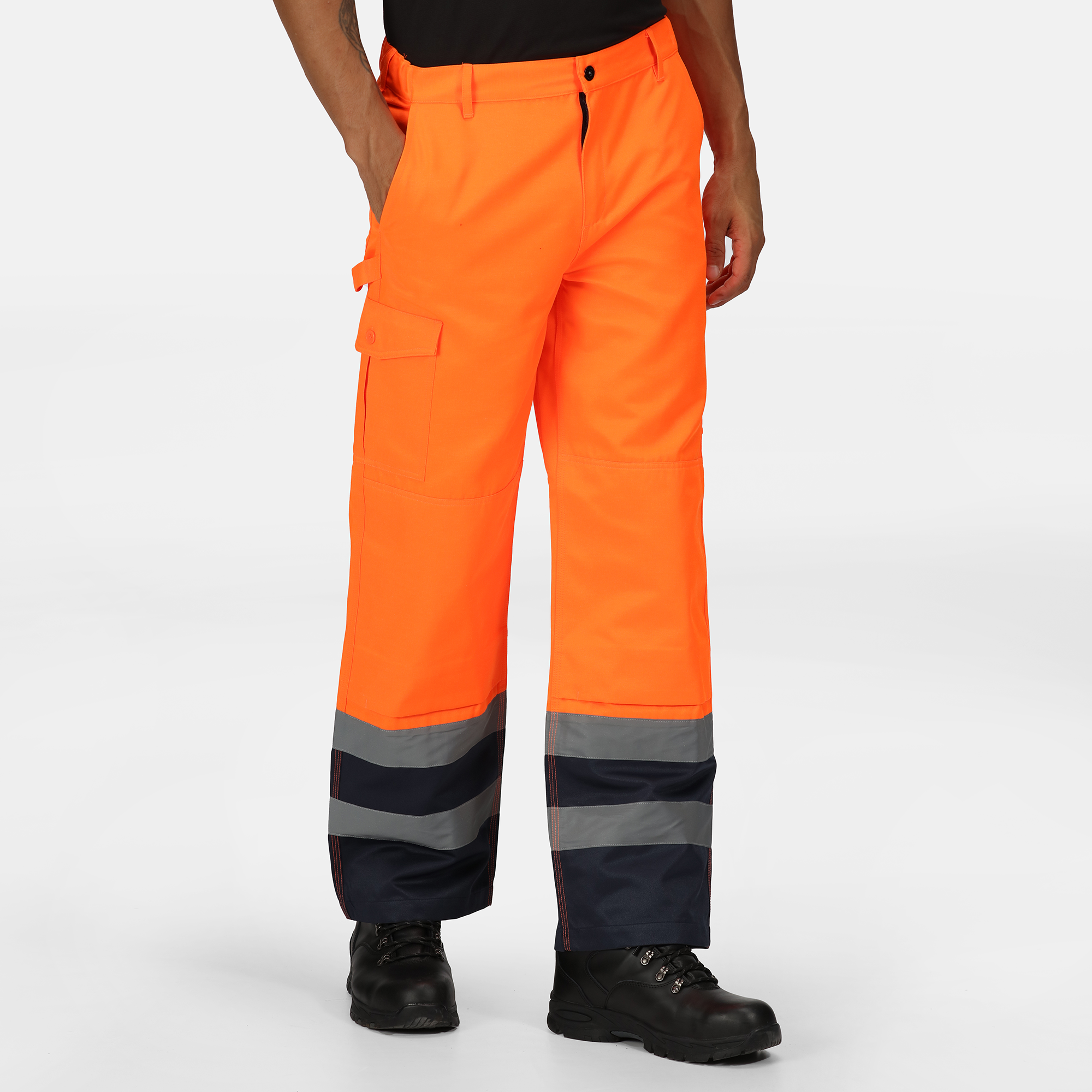 TRJ524R Regatta Pro hi-vis cargo trousers, packed with pockets, hard-wearing Orange - Image 5