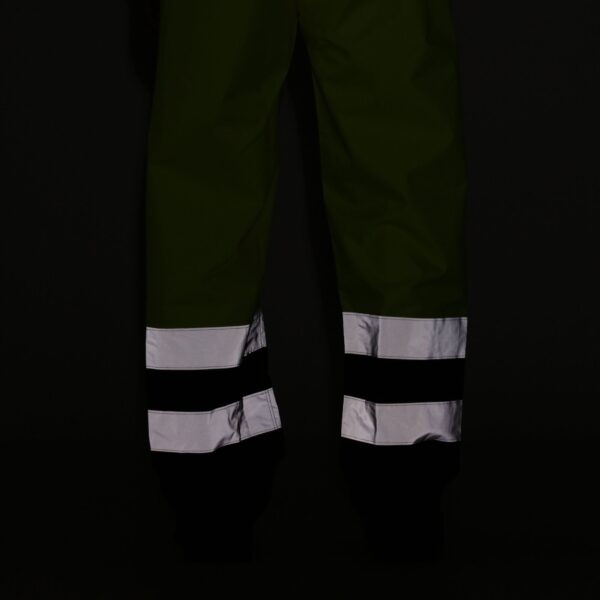TRW505 Regatta Hi-vis pro Waterproof and breathable Isotex 10000 overtrousers