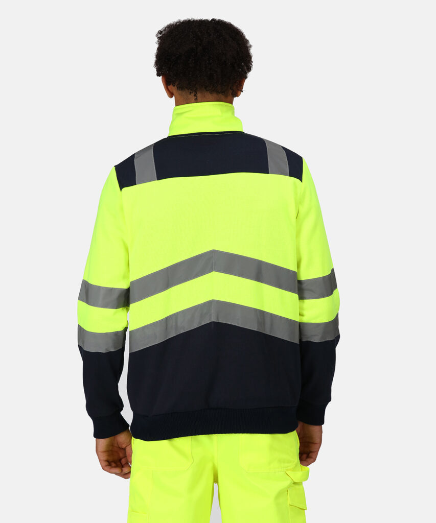 TRF670 Regatta Pro hi-vis ΒΌ-zip sweatshirt Featuring polyester sweat fabric