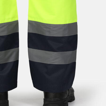 TRJ524R Regatta Pro hi-vis cargo trousers,  packed with pockets, hard-wearing - Image 4