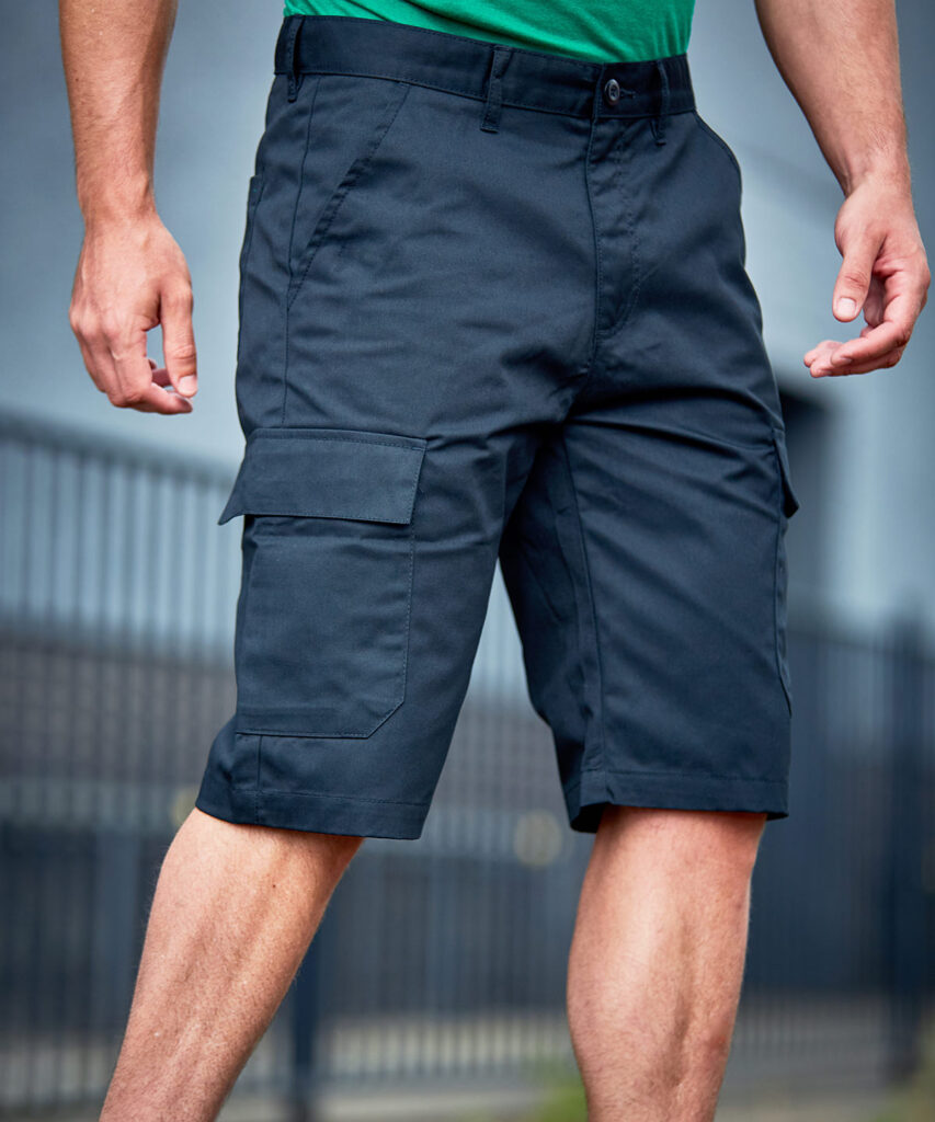 RX605 Pro cargo shorts multi-functional with a traditional waist band with belt loops