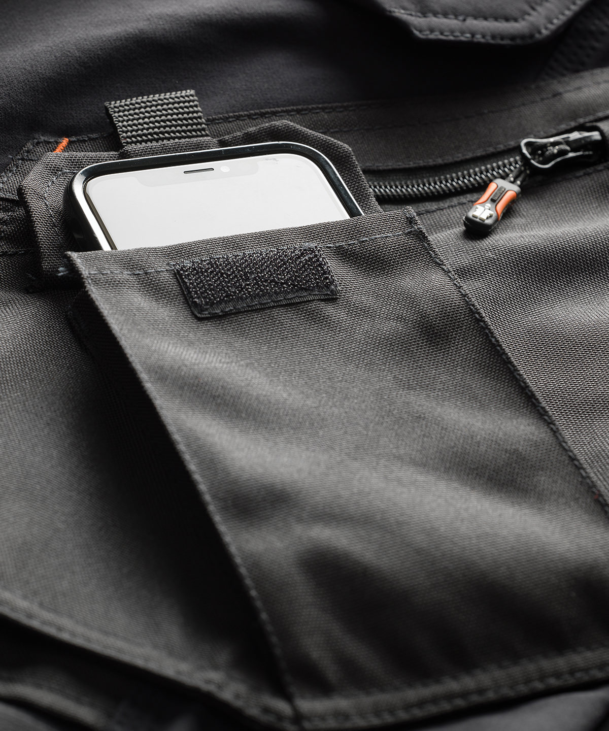 SH071BLAC Scruffs Pro Flex Plus Holster Trousers - flexible slim fit trousers with four-way stretch fabric - Image 3