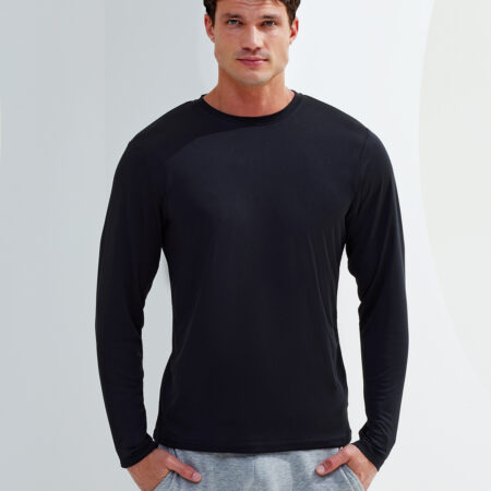 TR050-singleR TriDri® long sleeve performance t-shirt, Wicking fabric keeps you dry 1-4 rate