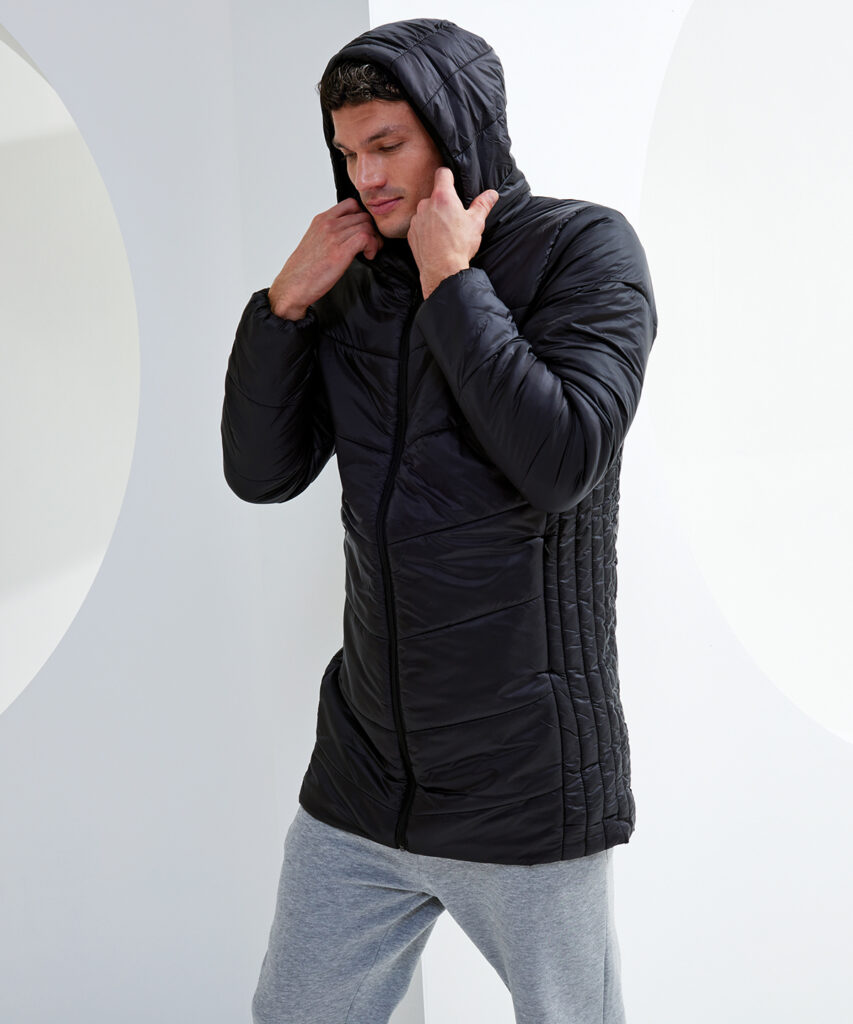 TR076 - Men's TriDri® microlight longline jacket, the men’s TriDri® microlight longline jacket offers plush warmth in a lightweight package