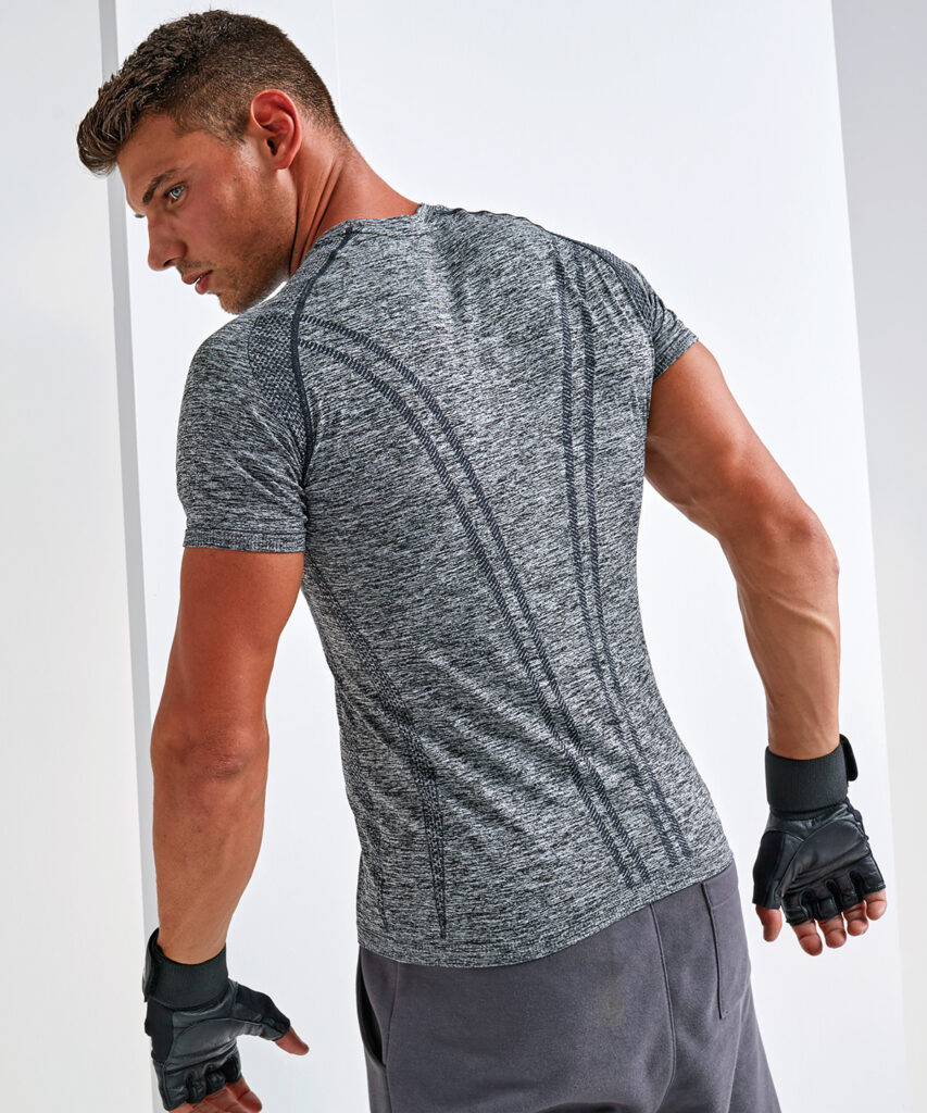 TR201-singleR TriDriĀ® Seamless '3D fit' multi-sport performance short sleeve top, a seamless design for smooth comfort 1-4 rate