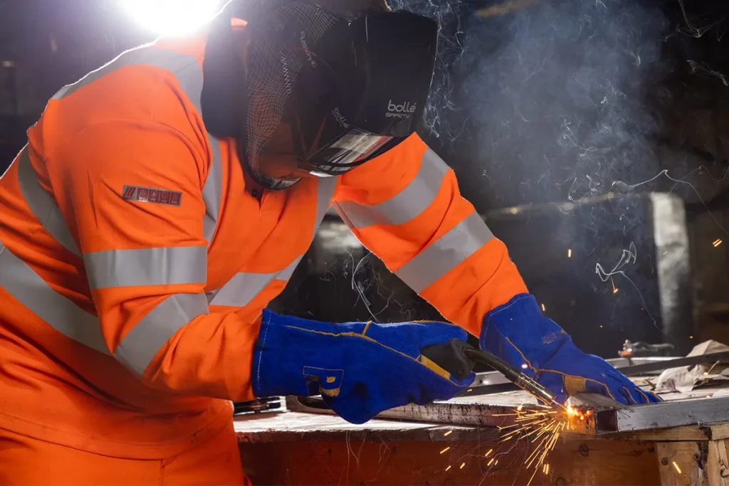 RSW1C-KEV Twaron® Mig Gauntlet