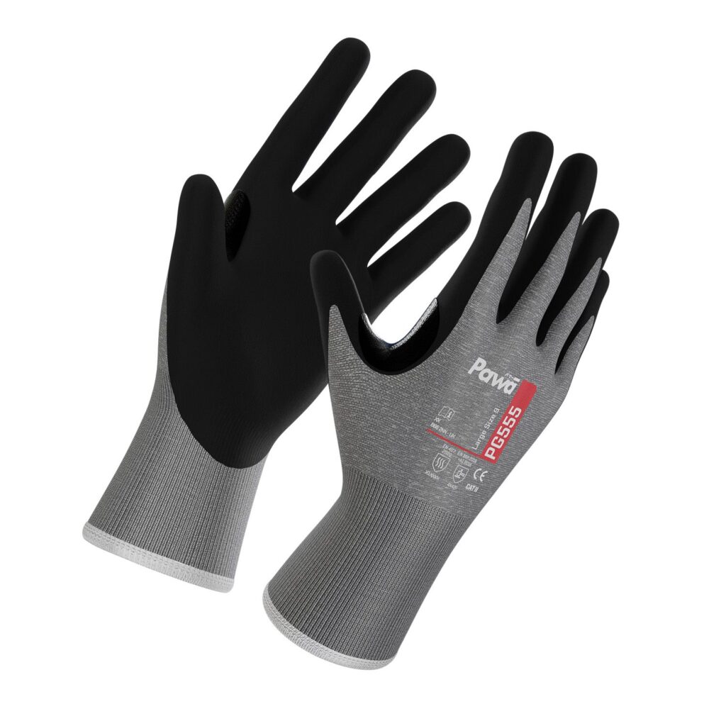Pawa PG555 Level F Cut-Resistant Gloves-For heavy-duty work, even in oily environments