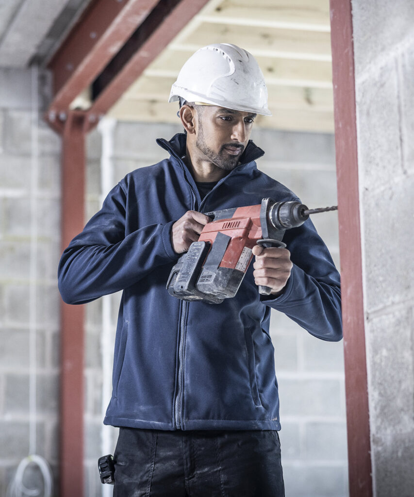 Regatta TRA628 Ablaze Softshell- Wind resistant membrane fabric-Durable water-repellent finish