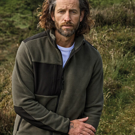 Tee Jays Mountain fleece (9120) - reinforced ripstop polyester on the shoulders and elbows