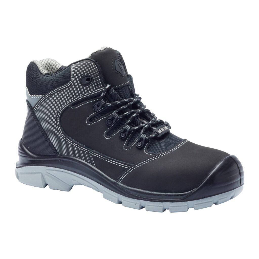 Blackrock CF09 Carson is a high-performance S3 SRC safety hiker boot